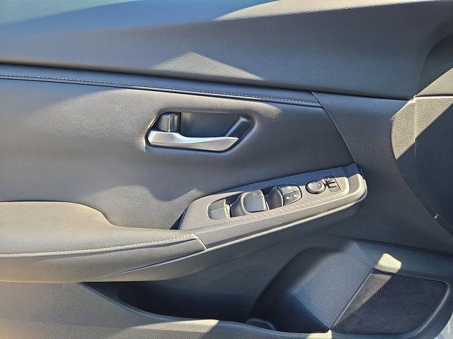 2023 Nissan Sentra SV Xtronic CVT