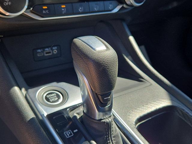 2023 Nissan Sentra SV Xtronic CVT