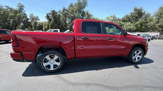 2026 Ram 1500 Express Crew Cab 4x4 57 Box