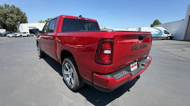 2026 Ram 1500 Express Crew Cab 4x4 57 Box