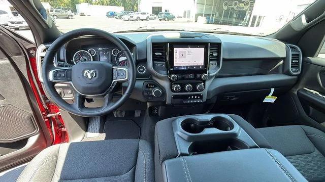 2026 Ram 1500 Express Crew Cab 4x4 57 Box