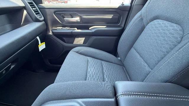 2026 Ram 1500 Express Crew Cab 4x4 57 Box