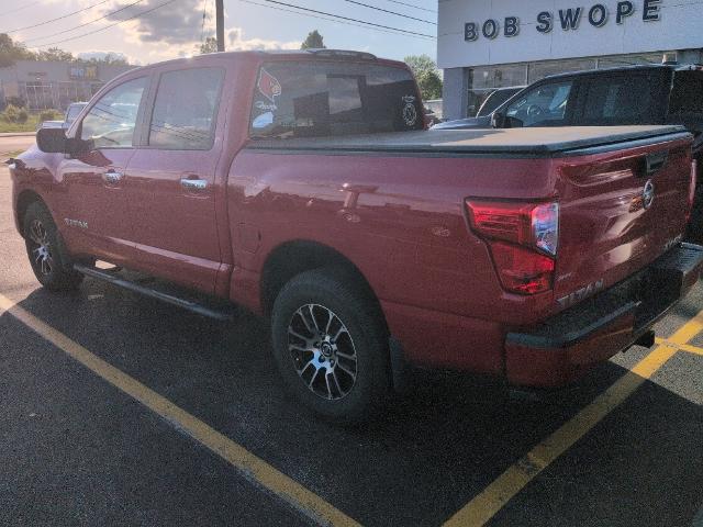 2021 Nissan Titan Crew Cab SV 4x4
