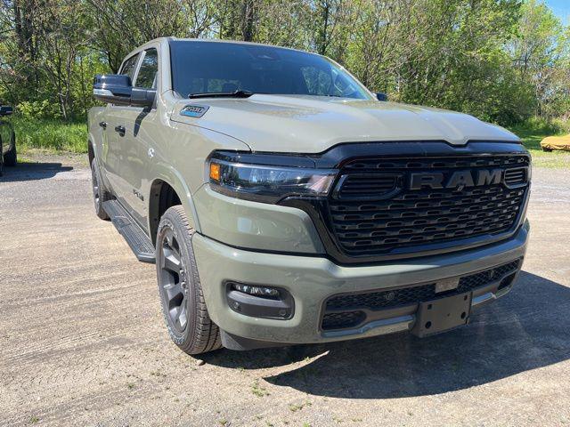 2026 Ram 1500 Big Horn Crew Cab 4x4 5'7" Box
