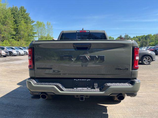 2026 Ram 1500 Big Horn Crew Cab 4x4 5'7" Box