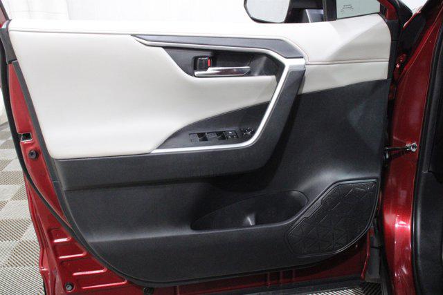 2020 Toyota RAV4 Adventure
