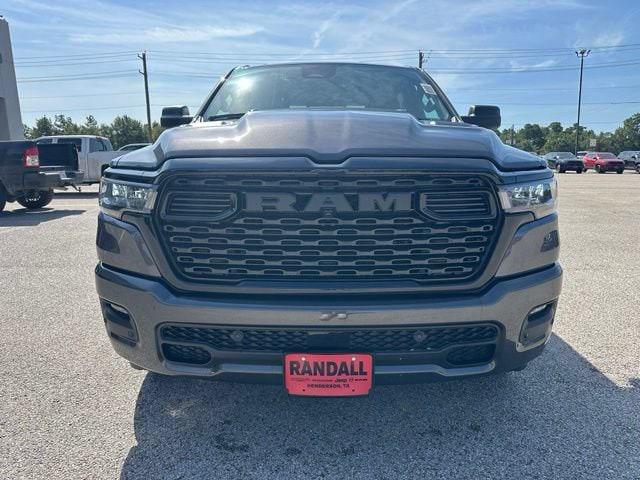 2026 RAM 1500 RAM 1500 EXPRESS CREW CAB 4X4 57 BOX