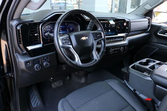 2025 Chevrolet Silverado 1500 2WD Crew Cab Short Bed LT
