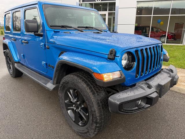 2023 Jeep Wrangler 4-Door Sahara Altitude 4x4