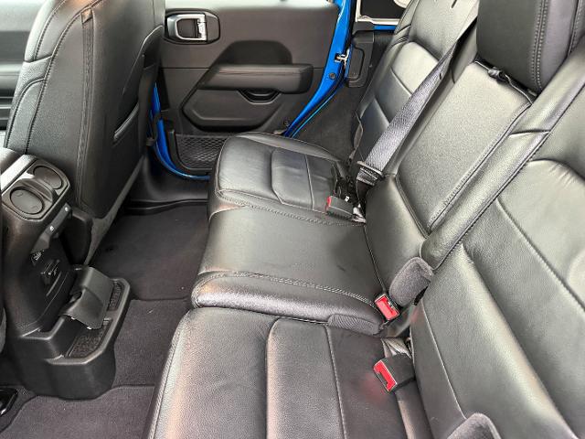 2023 Jeep Wrangler 4-Door Sahara Altitude 4x4