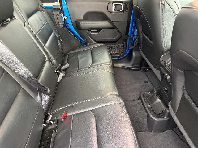 2023 Jeep Wrangler 4-Door Sahara Altitude 4x4