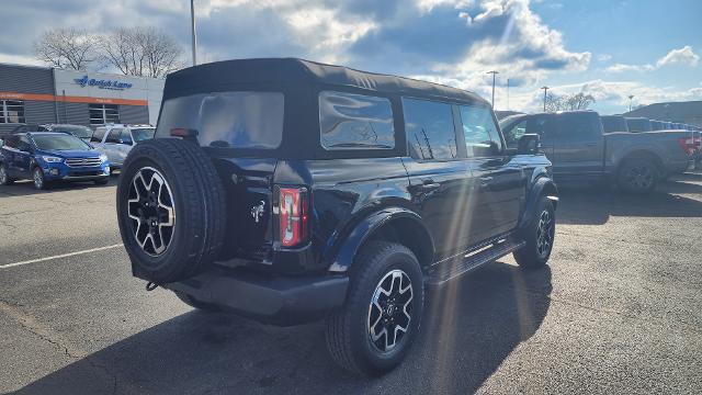 2023 Ford Bronco Outer Banks