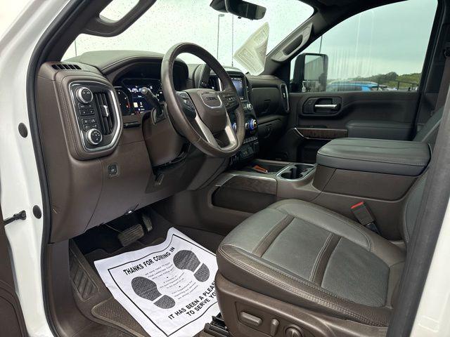 2023 GMC Sierra 2500HD 4WD Crew Cab Standard Bed Denali