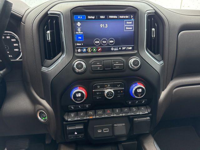 2023 GMC Sierra 2500HD 4WD Crew Cab Standard Bed Denali