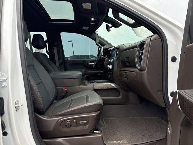 2023 GMC Sierra 2500HD 4WD Crew Cab Standard Bed Denali