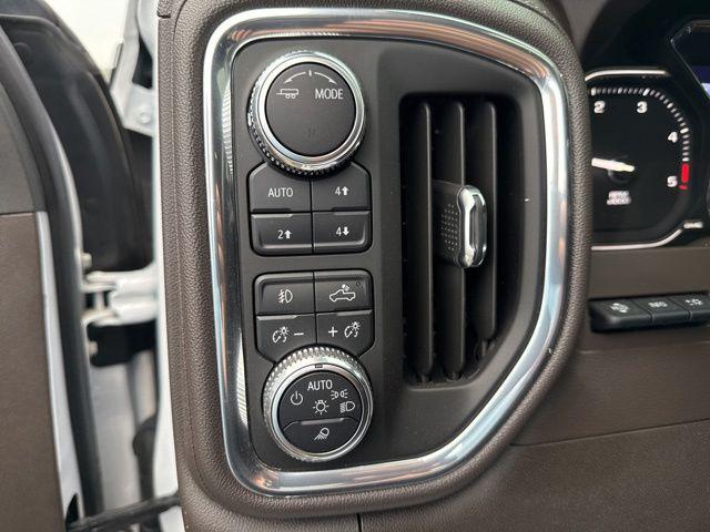 2023 GMC Sierra 2500HD 4WD Crew Cab Standard Bed Denali