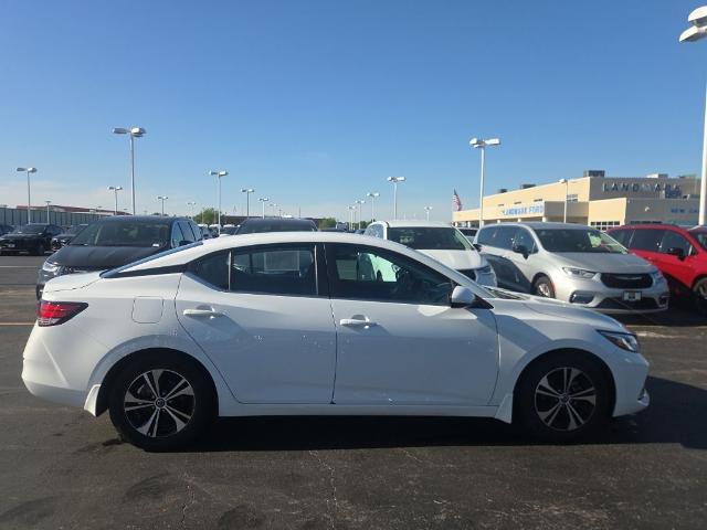 2022 Nissan Sentra SV Xtronic CVT