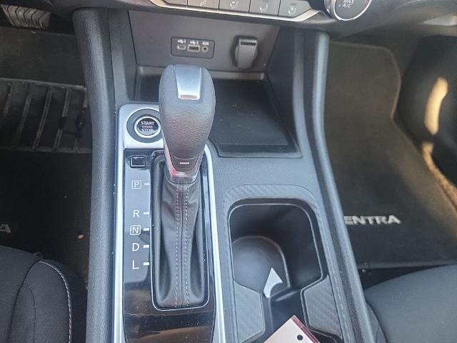 2022 Nissan Sentra SV Xtronic CVT