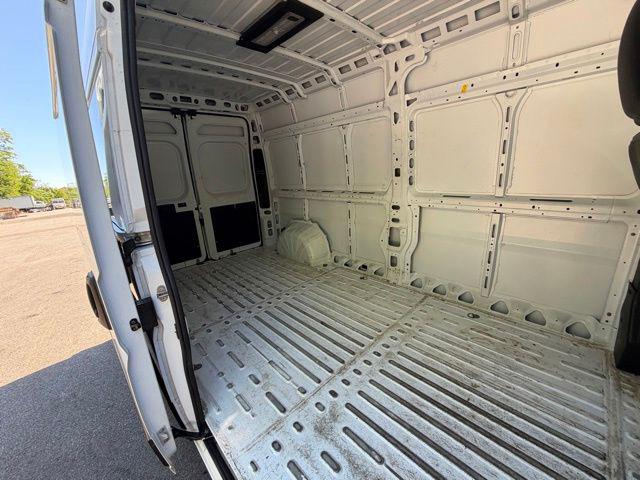 2025 Ram ProMaster 2500 Cargo Van Tradesman High Roof 159" WB w/Pass Seat