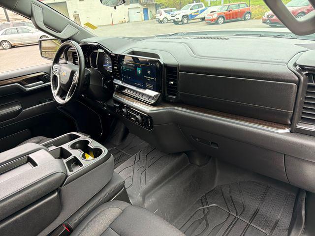 2025 Chevrolet Silverado 1500 4WD Crew Cab Standard Bed LT