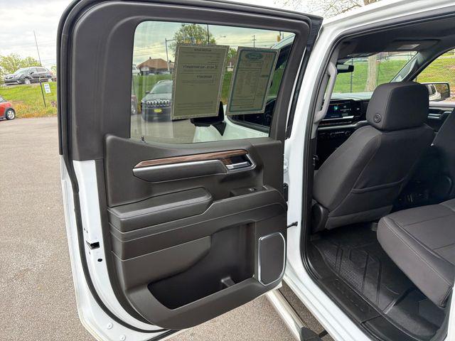 2025 Chevrolet Silverado 1500 4WD Crew Cab Standard Bed LT