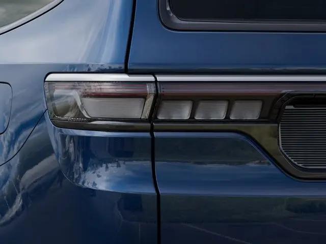 2026 Jeep Grand Wagoneer 4x2