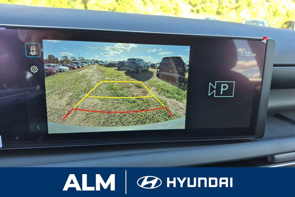 New 2026 Gray Hyundai SEL FWD image 24
