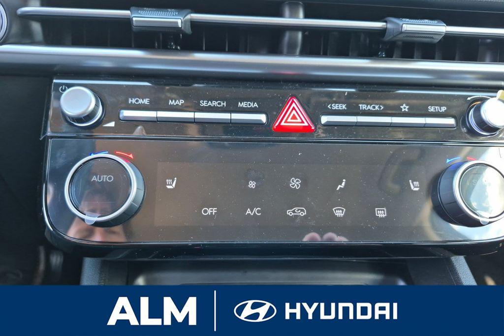 New 2026 Gray Hyundai SEL FWD image 25