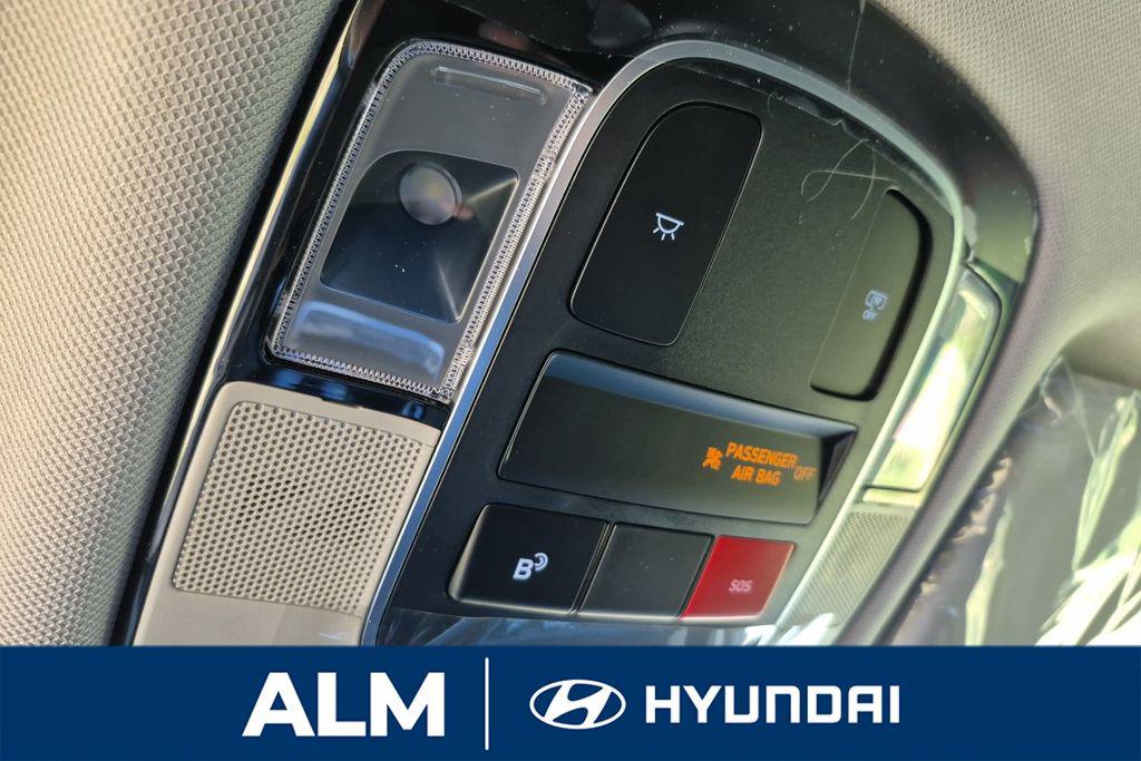 New 2026 Gray Hyundai SEL FWD image 33