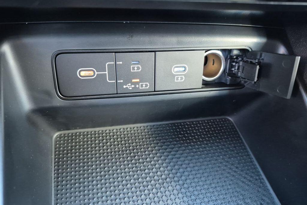 New 2026 Gray Hyundai SEL FWD image 25
