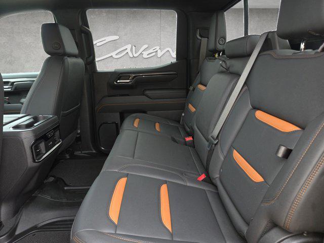 2025 GMC Sierra 1500 4WD Crew Cab Short Box AT4