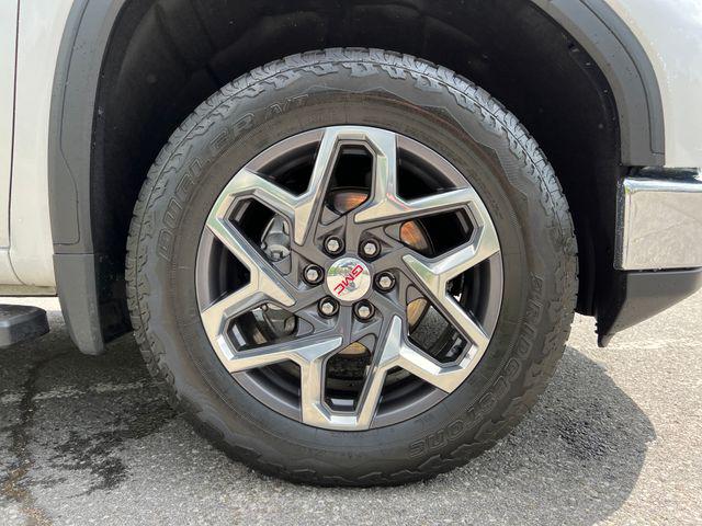 2022 GMC Sierra 1500 4WD Crew Cab Short Box SLT