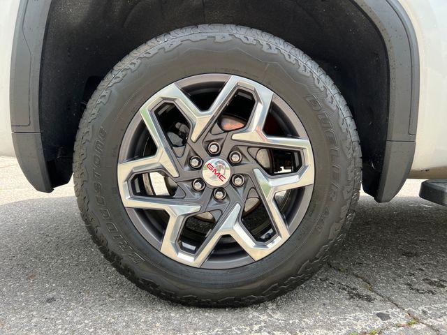 2022 GMC Sierra 1500 4WD Crew Cab Short Box SLT