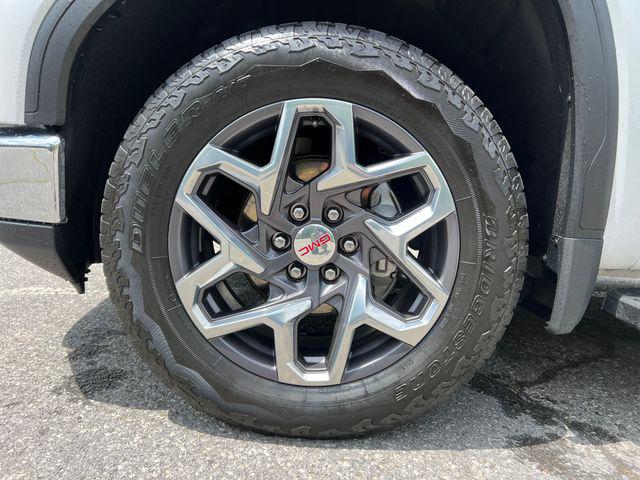 2022 GMC Sierra 1500 4WD Crew Cab Short Box SLT