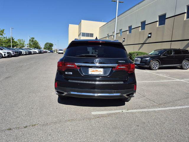 2017 Acura MDX w/Advance Package