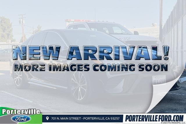2018 Toyota Camry SE for sale in Porterville, CA