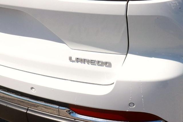 2024 Jeep Grand Cherokee Laredo 4x4