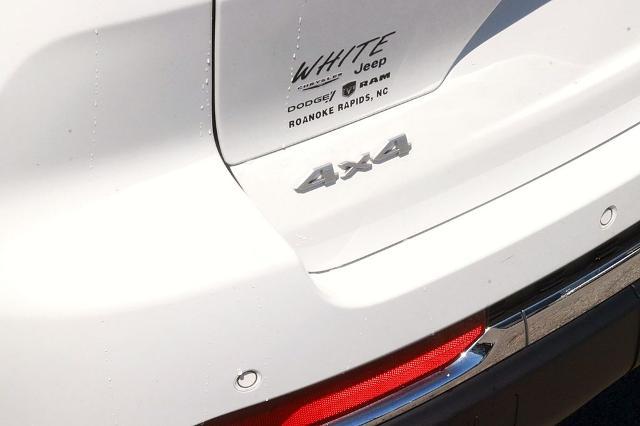 2024 Jeep Grand Cherokee Laredo 4x4