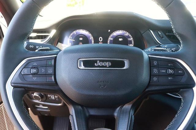 2024 Jeep Grand Cherokee Laredo 4x4
