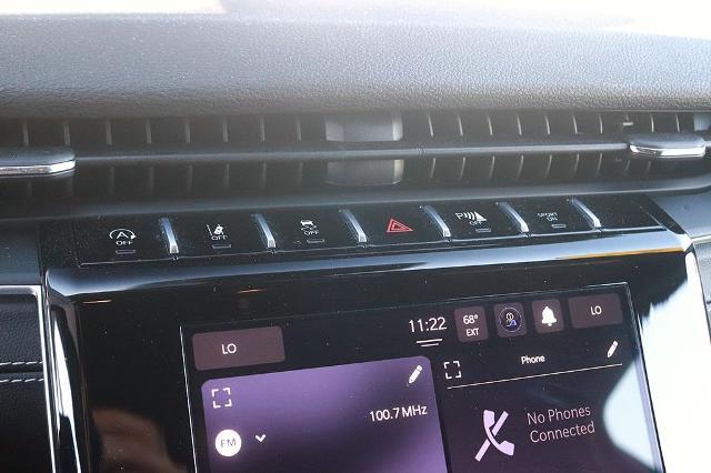 2024 Jeep Grand Cherokee Laredo 4x4