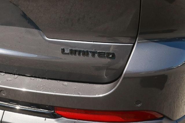 2025 Jeep Grand Cherokee L Limited 4x4