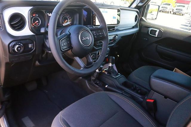 2025 Jeep Wrangler 4-Door Summit 4x4
