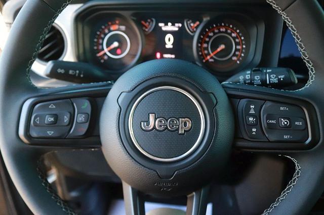 2025 Jeep Wrangler 4-Door Summit 4x4