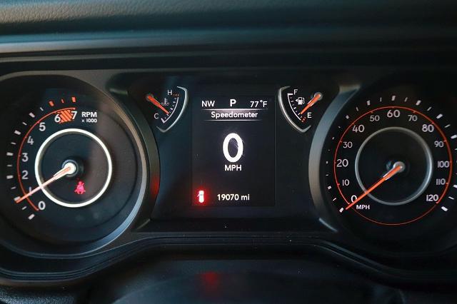 2025 Jeep Wrangler 4-Door Summit 4x4