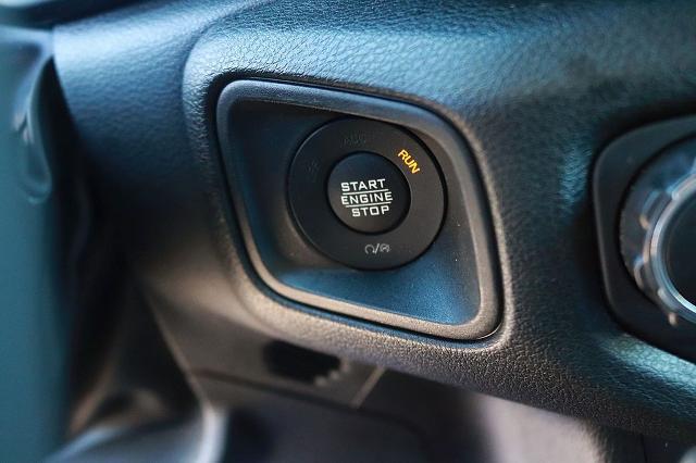 2025 Jeep Wrangler 4-Door Summit 4x4