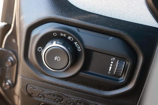 2025 Jeep Wrangler 4-Door Summit 4x4