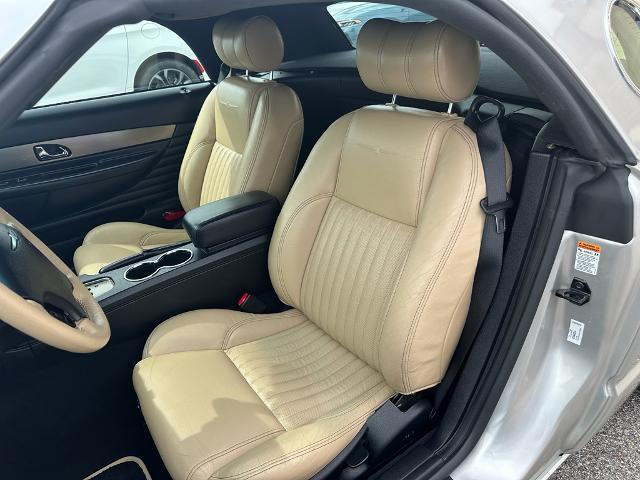 2004 Ford Thunderbird Deluxe