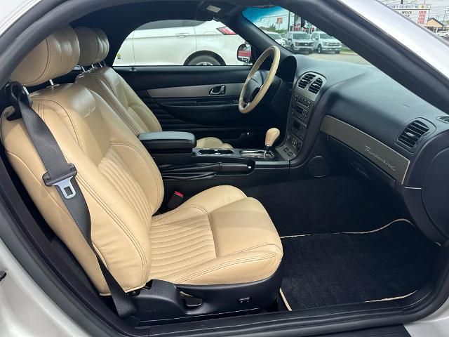 2004 Ford Thunderbird Deluxe