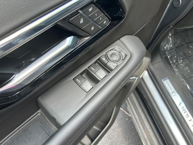 2025 Chevrolet Suburban 2WD Premier