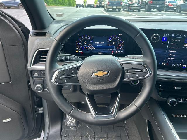 2025 Chevrolet Suburban 2WD Premier